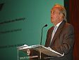 Presidente da Impresa, Dr. Francisco Pinto Balsemão, durante o seu discurso na Iª Sessão da Conferência