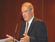 Imagem do Senhor Ministro dos Assuntos Parlamentares, Dr. Augusto Santos Silva, a discursar na Sessão de Encerramento